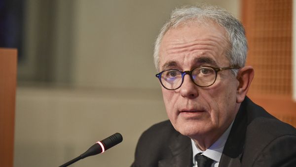 Angeloni (BCE), in Italia recessione "autoindotta" pesa su rallentamento Eurozona