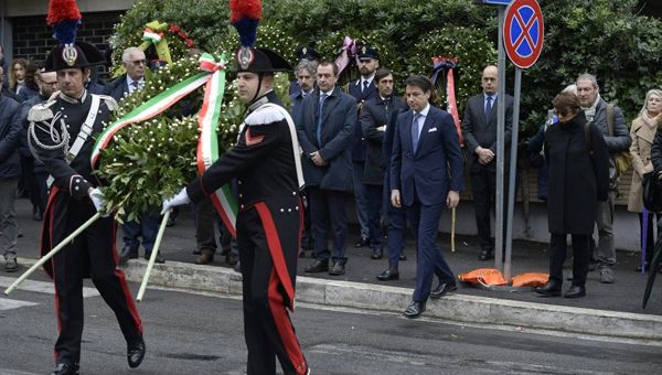 Roma, via Mario Fani: Conte e Zingaretti ricordano il sequestro Moro e la strage della scorta