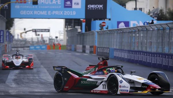Formula E, Roma: Evans e la Jaguar trionfano su Vandoorne