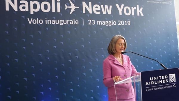 Torna il volo diretto tra Napoli e New York