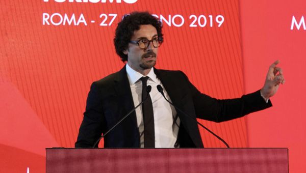 Toninelli: "Polo per lo sviluppo del turismo buon viatico per FS"