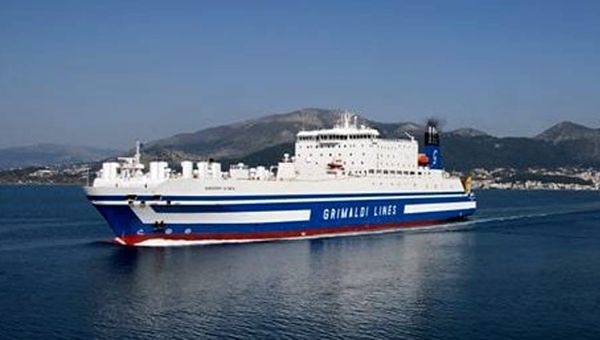 Coronavirus, Sardegna isolata: Mit sospende tutti i collegamenti passeggeri con la Regione