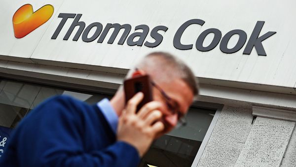 Fallimento Thomas Cook, scatta l'operazione Cervino per riportare a casa i turisti