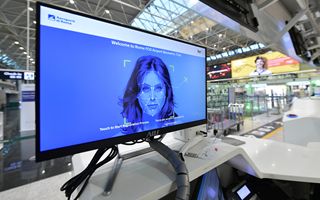 Trasporto aereo, il nuovo sistema EES alla prova dei picchi estivi
