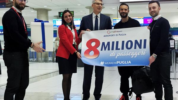 AdP supera gli 8 milioni di passeggeri su Bari e Brindisi