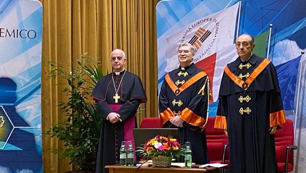 Professor Emanuele: cultura, formazione e spiritualità basi per vita migliore nella rivoluzione tecnologica