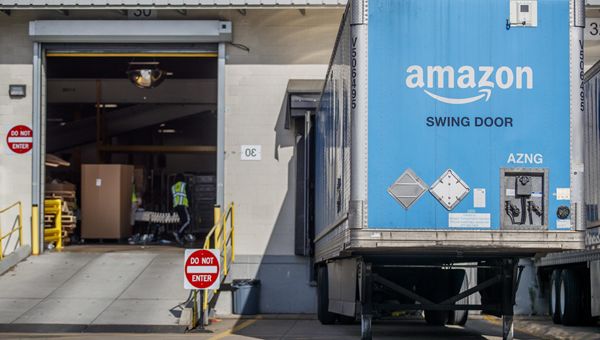 Amazon vola: assunte altre 75mila persone