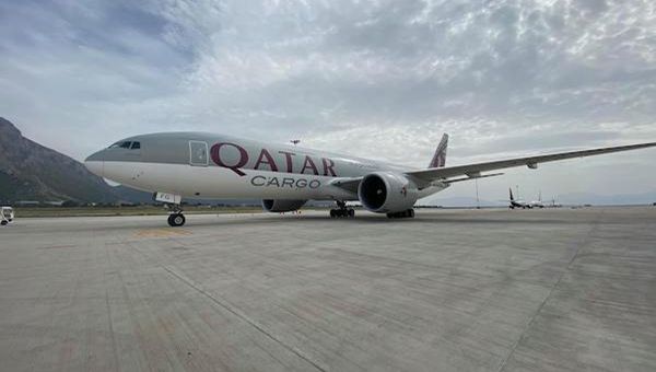 Qatar Airways: centesimo aereo con super Wi-Fi