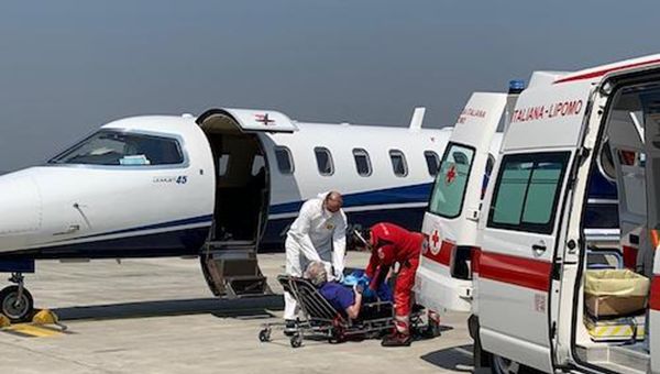 Aeronord, a Bergamo da Germania in LearJet 45 tre pazienti Covid-19 guariti