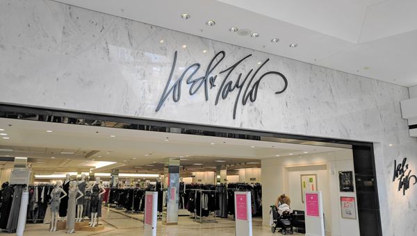 USA, chiude Lord & Taylor: fallita la storica catena di grandi magazzini
