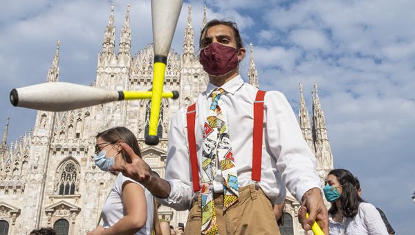 Discoteche, Fiepet Confesercenti: subito interventi per sostenere imprese e artisti