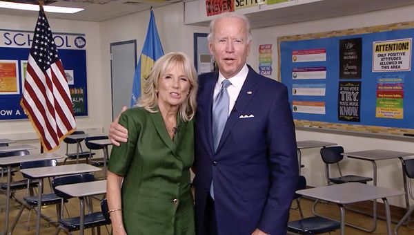 USA 2020, Biden accetta la nomination: "Rilanceremo l'America. Lotta al virus priorità mia presidenza"