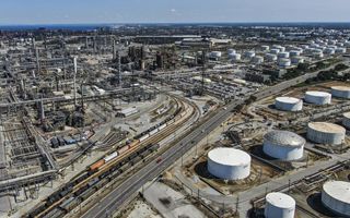 USA, scorte petrolio settimanali scendono più delle attese