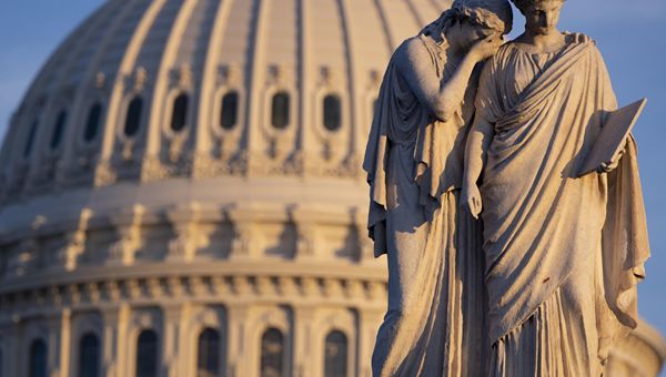 Stati Uniti, via libera Camera a maxi Piano spesa di Joe Biden