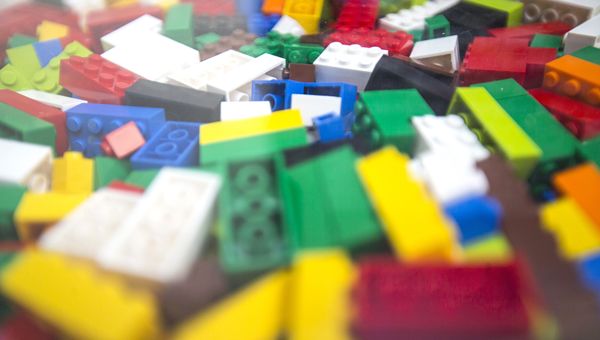 Lego, ricavi e utili in crescita a doppia cifra nel 2025 con portafoglio prodotti record