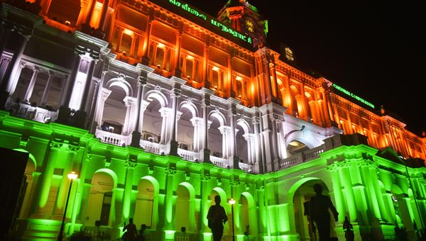 Chiusura della Borsa di Mumbai