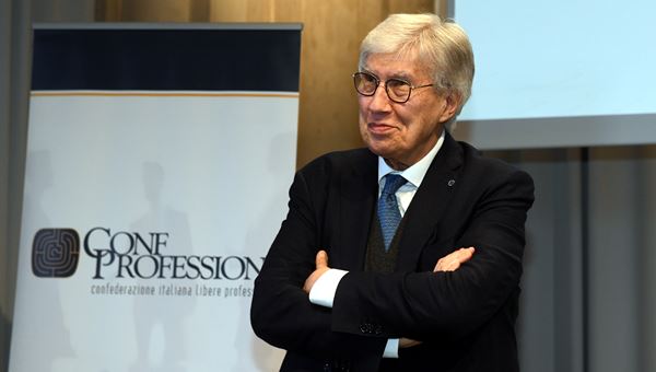 Incentivi, Confprofessioni: "Parità tra imprese e professionisti"