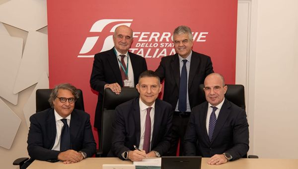 Mobilità sostenibile: FS Italiane e Almaviva firmano intesa su sviluppo di soluzioni digitali