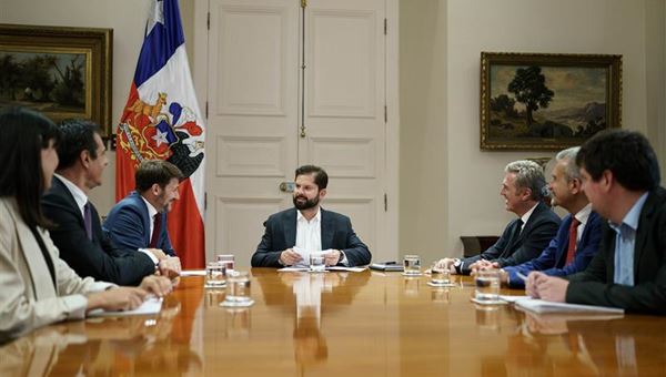 Enel, l'AD Flavio Cattaneo incontra il Presidente della Repubblica del Cile