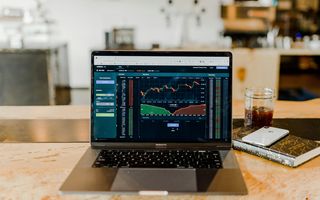 FactSet conferma guidance dopo terzo trimestre sopra le attese