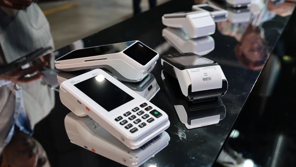 Fisco, con associazione POS-registratore cassa emersi 115 milioni di scontrini