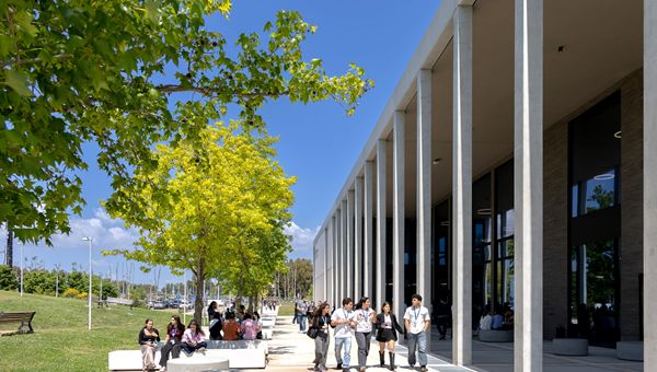 Al Campus Bio-Medico si inaugura l’anno accademico di JUMP: la formazione universitaria incontra l’Intelligenza Artificiale