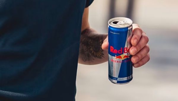 UE avvia indagine su Red Bull per possibile abuso di posizione dominante