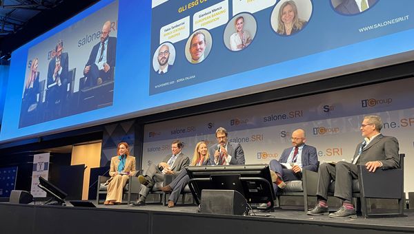 Intesa Sanpaolo Assicurazioni, Filangieri: "Passare dalla narrativa dell'adempimento a quella dell'impatto"