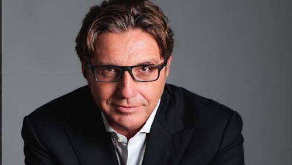 Pagamenti intelligenti: Visa pronta all’adozione su larga scala delle transazioni AI