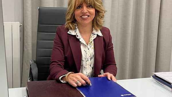 Allianz Bank Financial Advisors annuncia l’ingresso di Stefania Manzo nella propria rete Allianz Bank Financial Advisors annuncia l’ingresso di Stefania Manzo nella propria rete