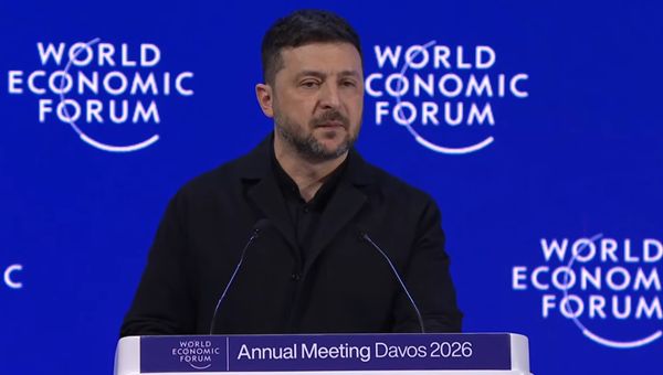 Zelensky all'UE: "Manca volontà politica con Putin. Persa e dipendente da USA"