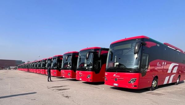 Busitalia (Gruppo FS) si rafforza nella mobilità turistica integrata con il Gruppo City Sightseeing Italia