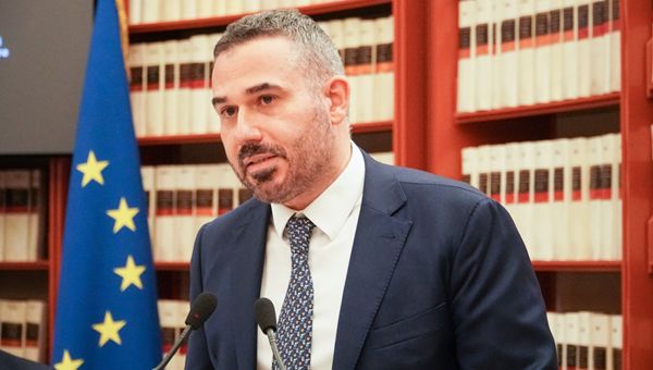 Annuario 2025 della Televisione Italiana: la Tv resta centrale