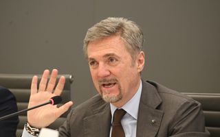 Cattaneo (Enel), momento giusto di investire nelle rinnovabili ma serve velocizzare l'iter autorizzativo