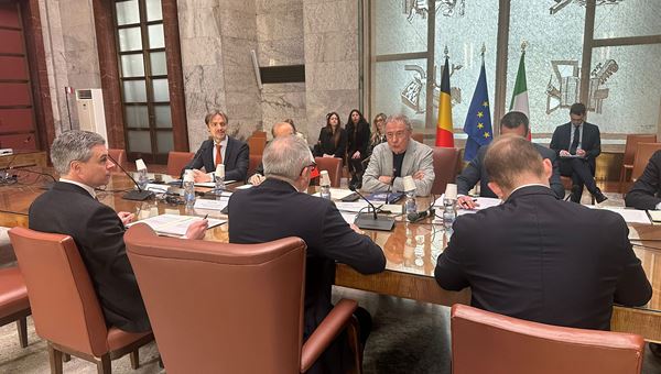Urso: "Italia-Belgio al lavoro insieme per un'Europa più competitiva"
