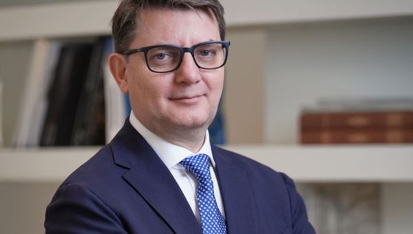 Salute, Gruppo Intesa Sanpaolo Assicurazioni porta prevenzione melanoma nelle piazze italiane