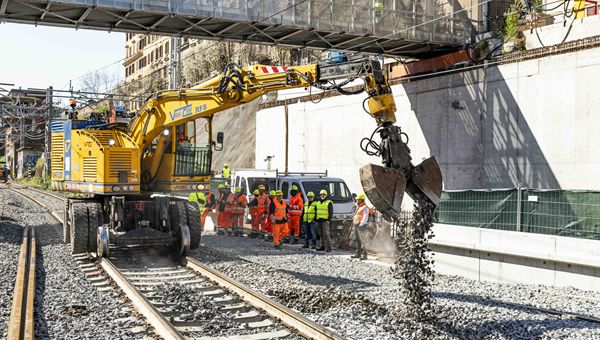 RFI: cantiere Pigneto, la nuova fermata prende forma con la posa dei primi binari