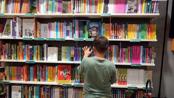 Feltrinelli, utile più che raddoppiato a 7,3 milioni di euro nel 2025. Ricavi +1,5%