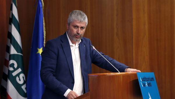 CCNL, Cisl: nel 2025 salari +3,1% e attese per i rinnovi più brevi