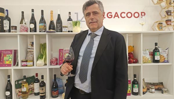 Legacoop, Vino, Maretti: stop temporaneo ai nuovi vigneti