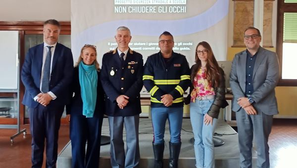 Sicurezza stradale nelle scuole: Autostrade per l'italia e Polizia di Stato insieme a Bologna