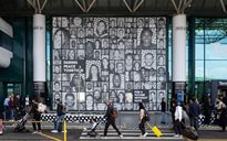 All'Aeroporto di Roma Fiumicino una grande installazione fotografica per la pace