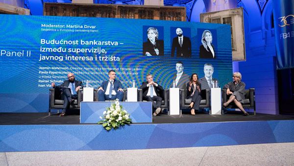 Banche, Intesa Sanpaolo punta sulla tecnologia come vantaggio competitivo
