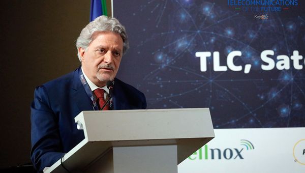 Open Fiber, Gola: infrastruttura strategica per Paese, ora accelerare adozione fibra