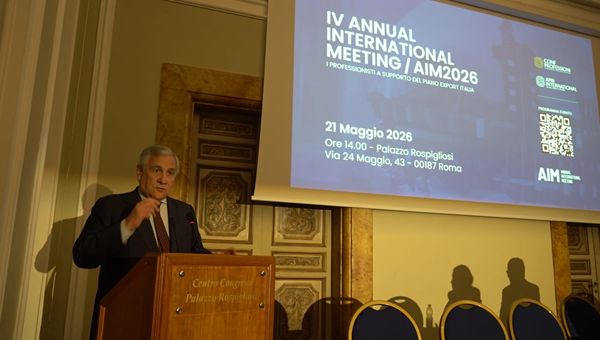 Export, Tajani: “Obiettivo 700 miliardi possibile grazie a supporto professionisti”