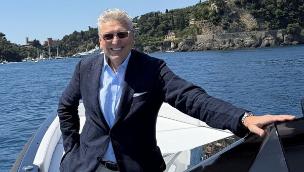Ferretti, l'AD Anastassov ai dipendenti: nel futuro "stessa anima" italiana e "mani più sicure"