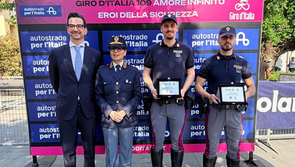"Eroi della Sicurezza": Autostrade per l’Italia e Polizia di Stato di nuovo insieme al Giro d’Italia