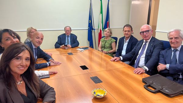 Sviluppo economico: parte tavolo tecnico tra Regione, imprese e commercialisti