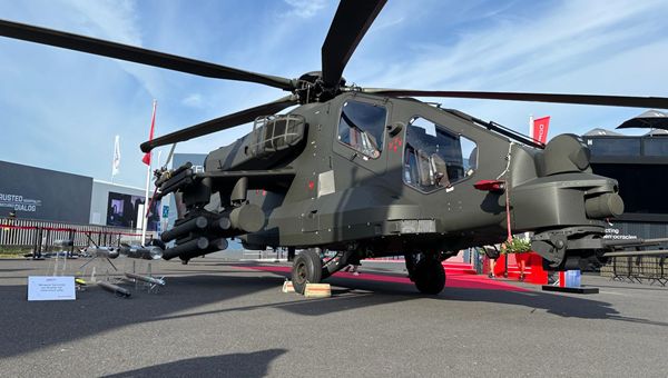 Leonardo promuove all'estero l'elicottero di nuova generazione AW249
