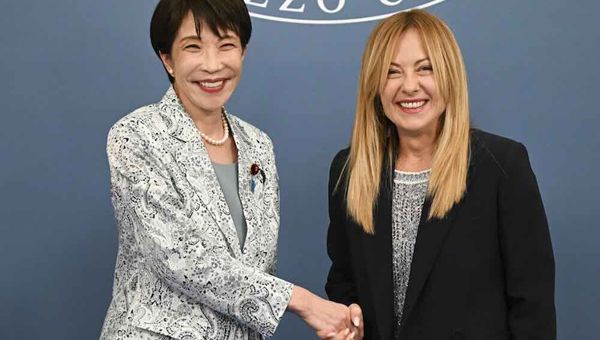 Meloni accoglie Takaichi a Roma: "Italia e Giappone alleati strategici naturali"